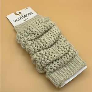 NWT Woman’s Leg warmers Cream | Size OS |
